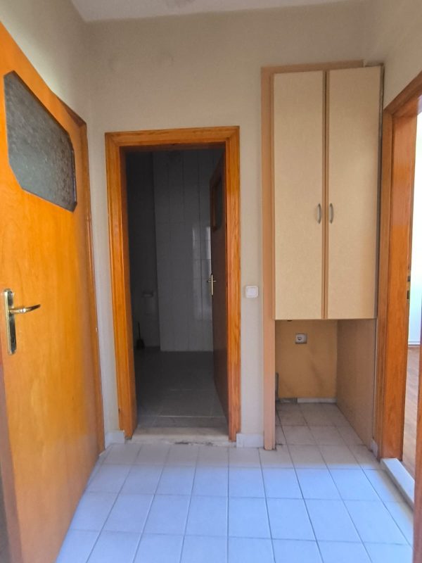 <font face="montserrat" size="5" color="#9a784c"> BOSNAHERSEK MAH OKULA YURUME MESAFESİ 1+1 ARAKAT SATILIK DAİRE  </font> (Kopya)